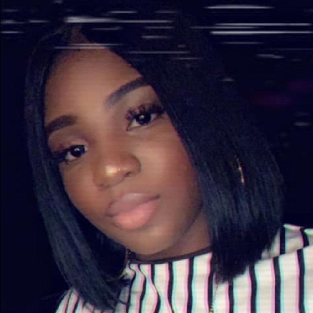 Meet your Posher, Jasmine
